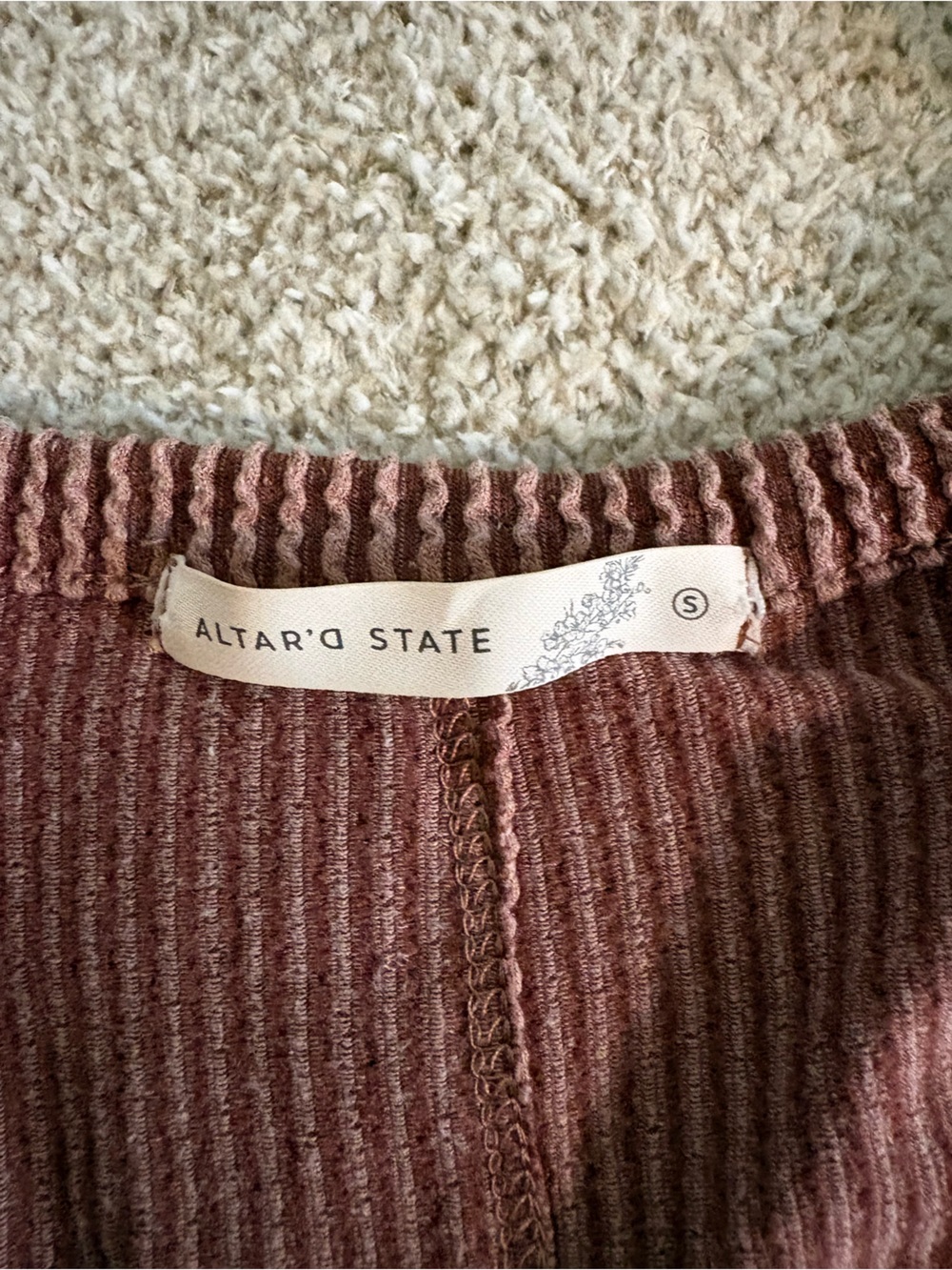 Striped Cropped Ribbed Too - Picture 3 of 3
